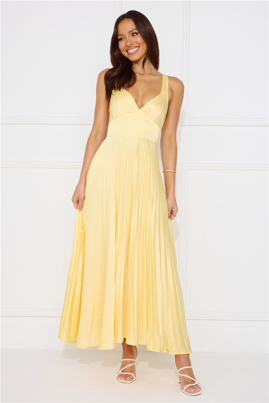 AMELIA | CHIC SUNLIT GOWN