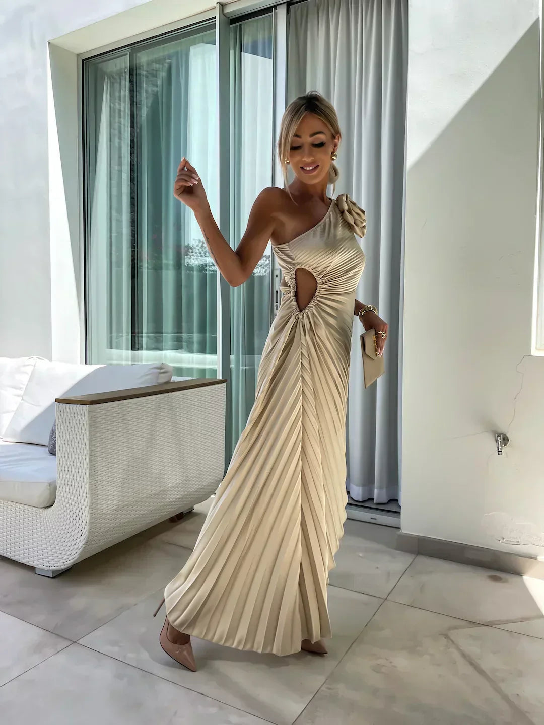 OPHELIA | CHIC PLEATED DRESS