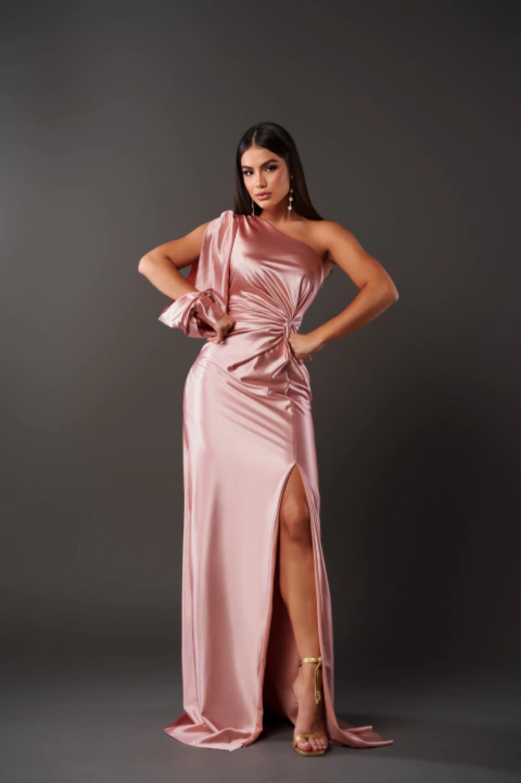 ADA | GLAMOUR DRAPE GOWN