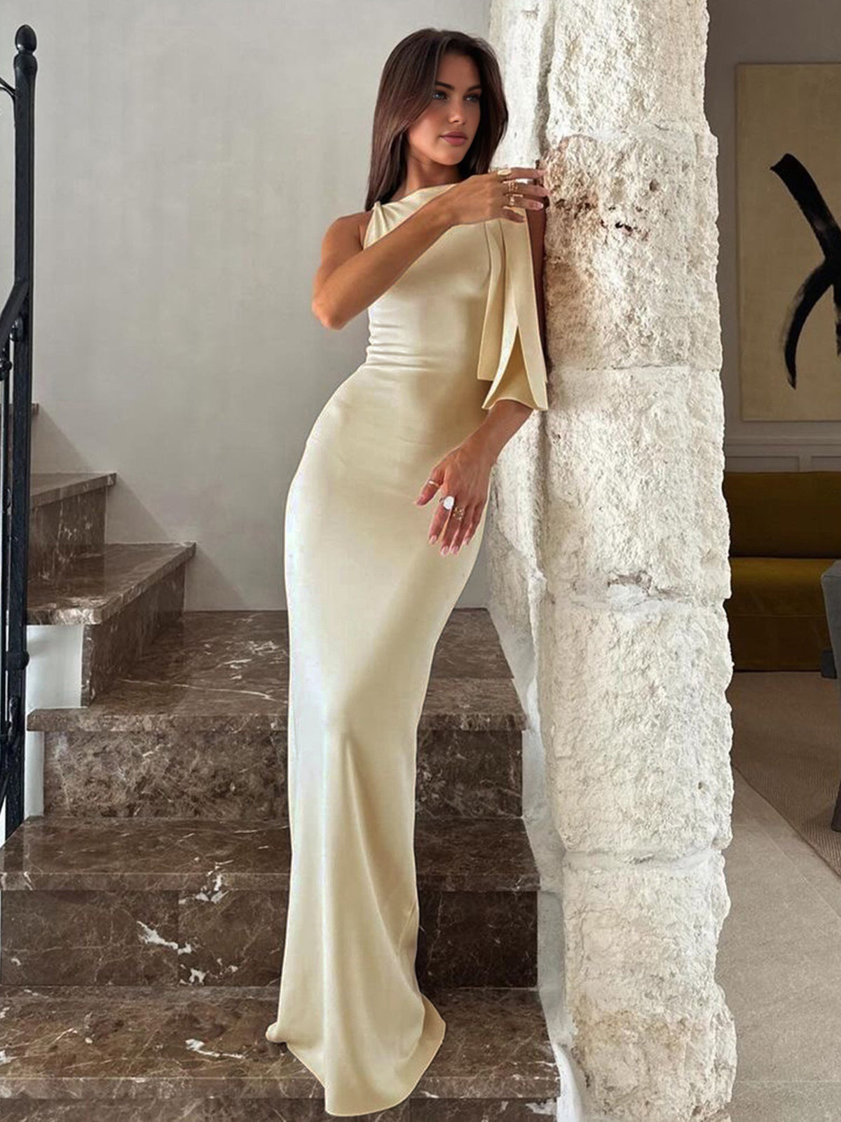 CECILY | SLEEK SATIN GOWN